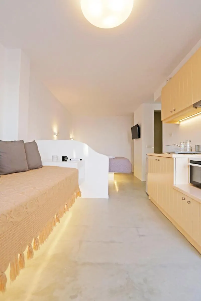 Image 4 of Sunset View Suites Mykonos Town
