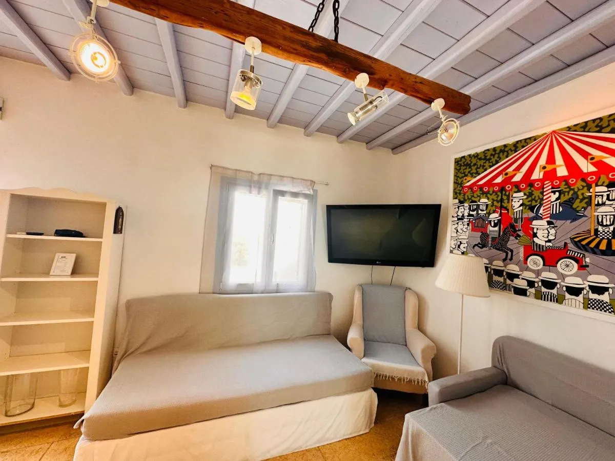 Image 1 of Traditional Mansion in Mykonos