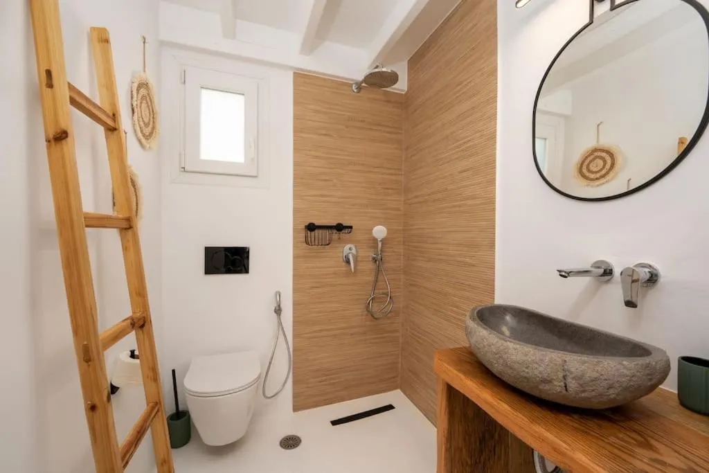 Image 6 of Villa Palm Beach Jacuzzi 200m from beach