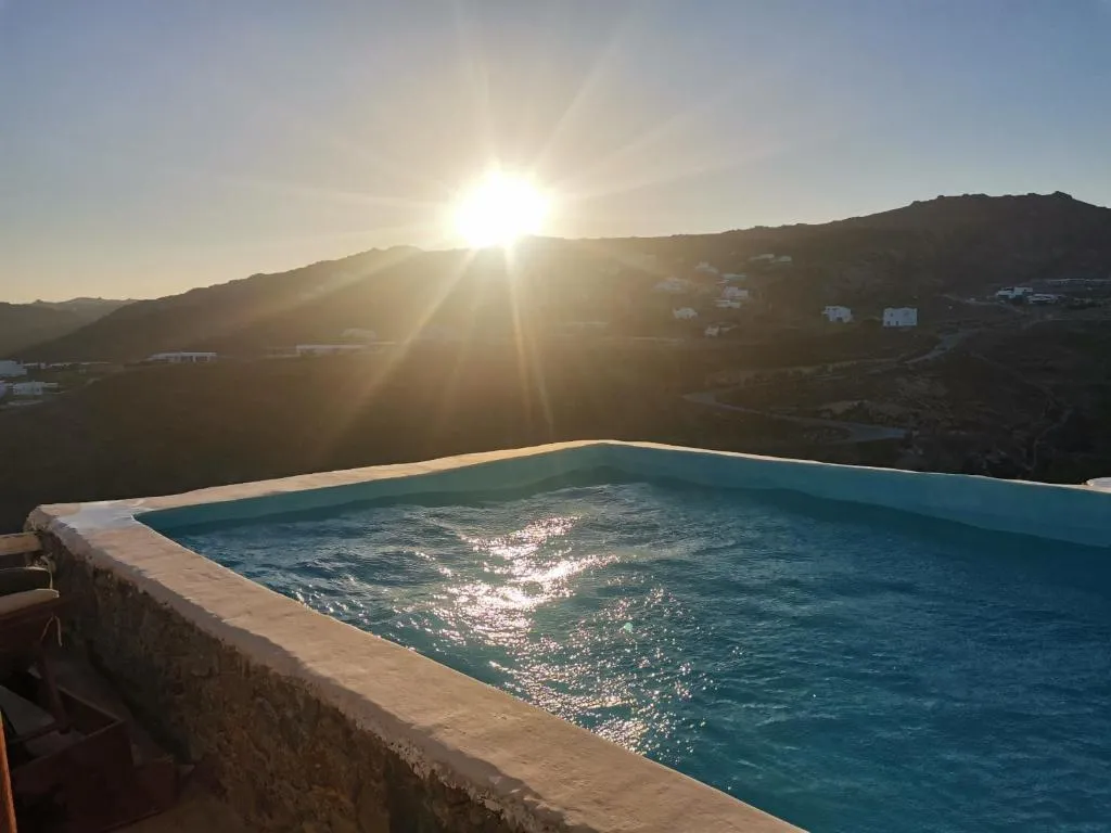 Image of Villa Viktoria in Elia beach, Mykonos