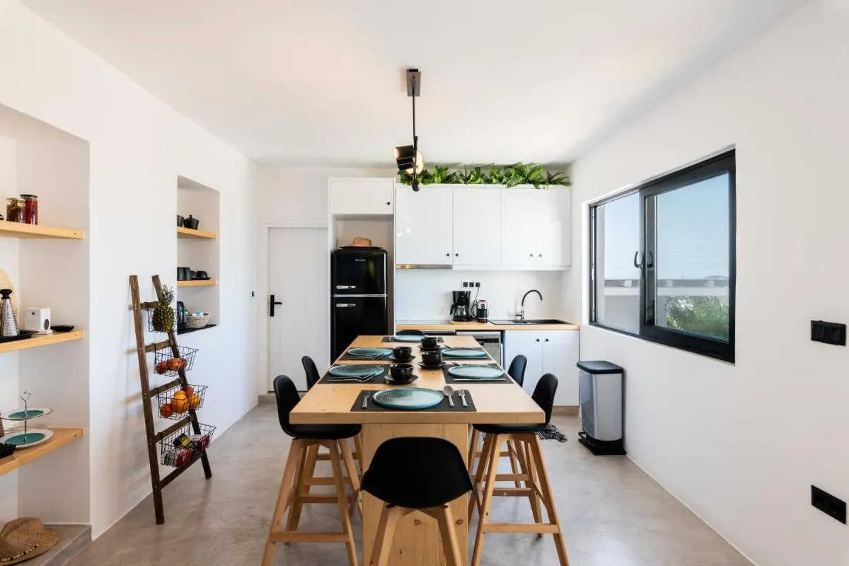 Image 6 of Yalos Mykonos 4 Bedroom Luxury house 5 minute from Ornos Beach w sea & Sunset view