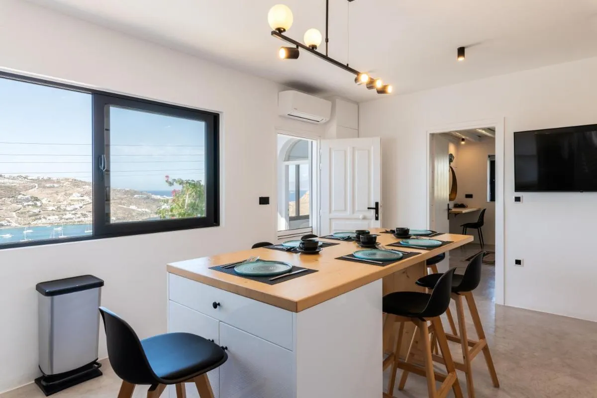 Image 5 of Yalos Mykonos 4 Bedroom Luxury house 5 minute from Ornos Beach w sea & Sunset view