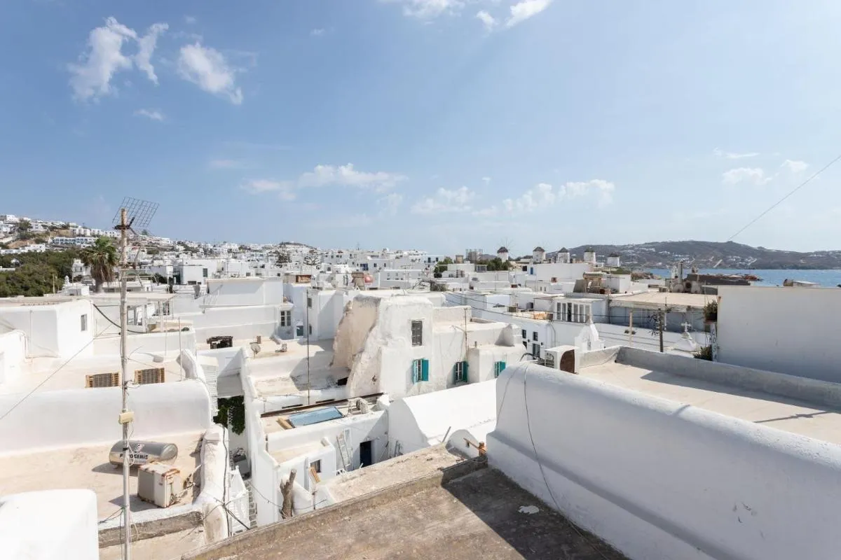 Image 1 of aníko suites Chora
