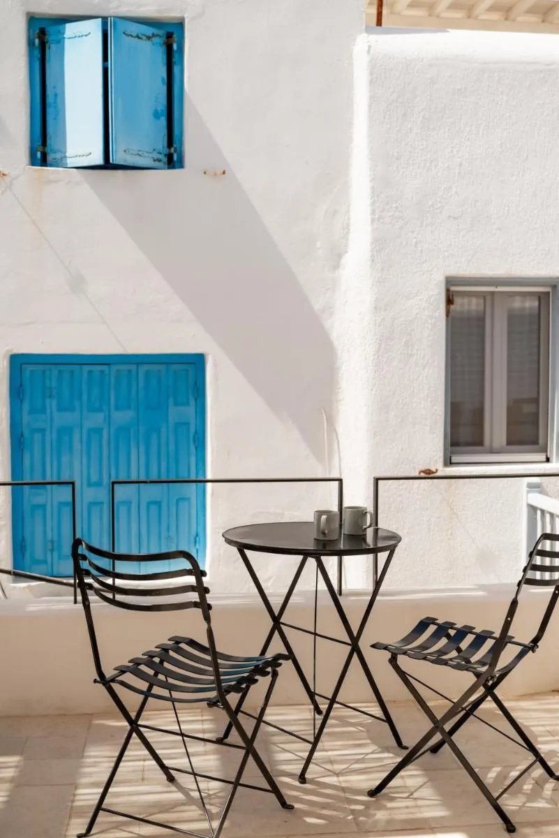 Image 4 of aníko suites White Alley