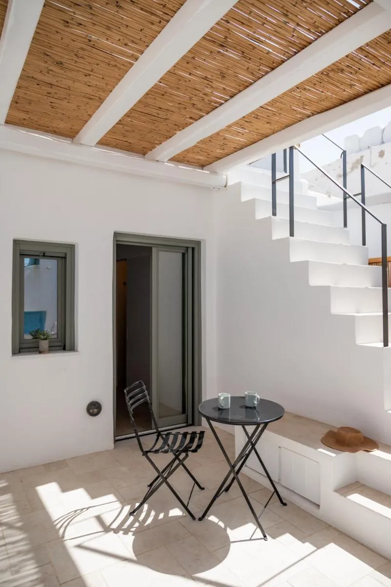 Image 6 of aníko suites White Alley