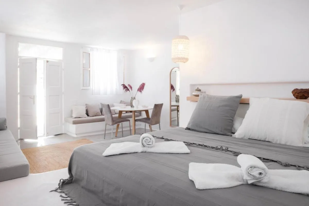 Image 1 of myMykonos Guest House