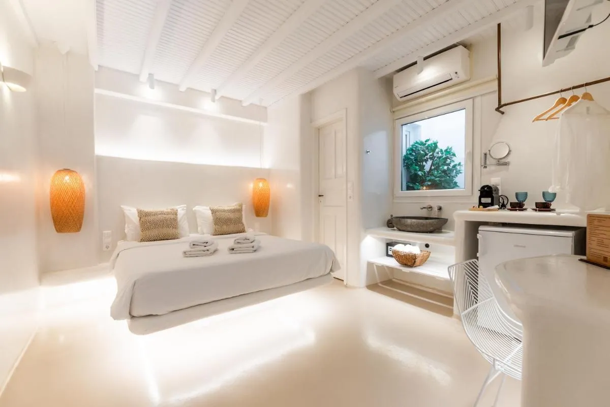 Image 6 of Anastasia’s Visage Stylish Accommodation Rooms City Centre Mykonos
