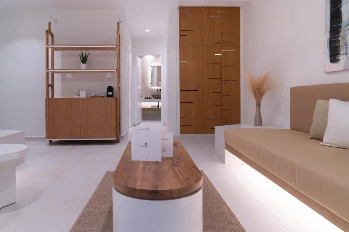Image 2 of Andronikos Hotel