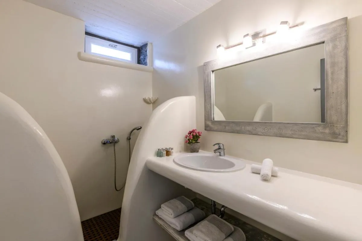 Image 2 of Aquadise Seaview Pool Villa – Three Bedrooms