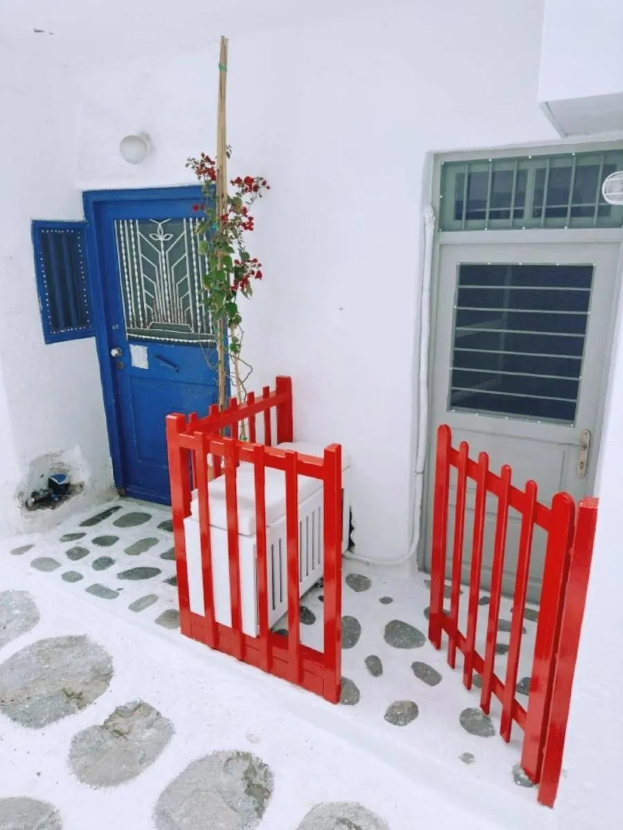 Image 6 of Bougainvillea Friends & Family Studio – Old Town