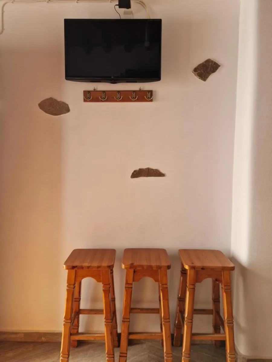 Image 4 of Bright & Relaxing Loft with attic room in the heart of Mykonos city