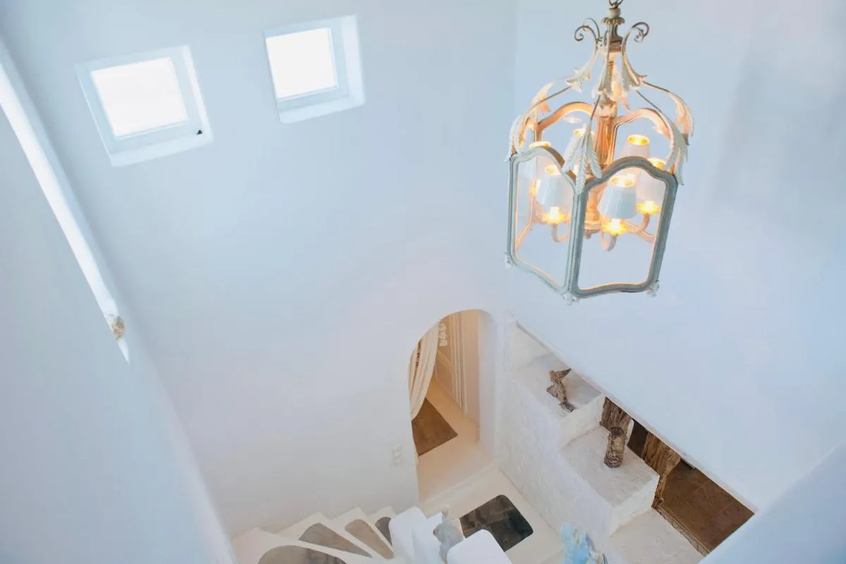 Image 2 of Dreamy Boho 5bed Villa with Pool and Ocean View