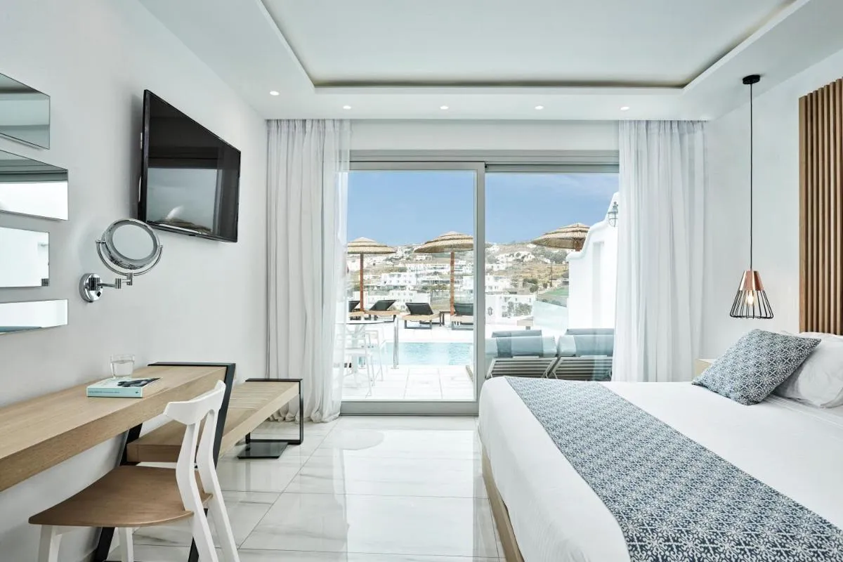 Image 1 of Grand Beach Hotel