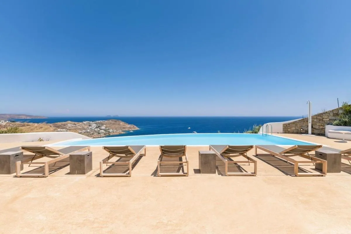 Image 4 of Luxury villa with stunning views above Kalo Livadi