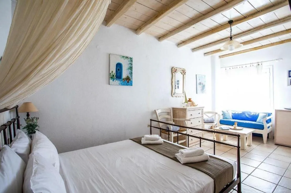 Image 6 of Mykonos Coastal Retreat – Giovanna’s Beachfront Escape with Jacuzzi