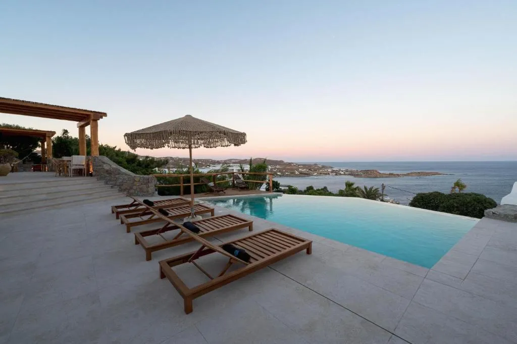 Image of Nomade Villa 4 BD in Psarou