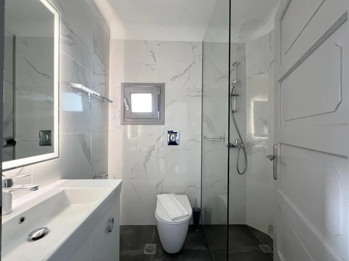 Image 2 of Oasis Suite by Angels Group Mykonos