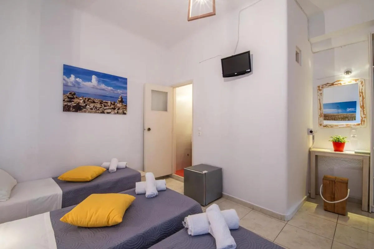 Image 2 of Orpheas Rooms