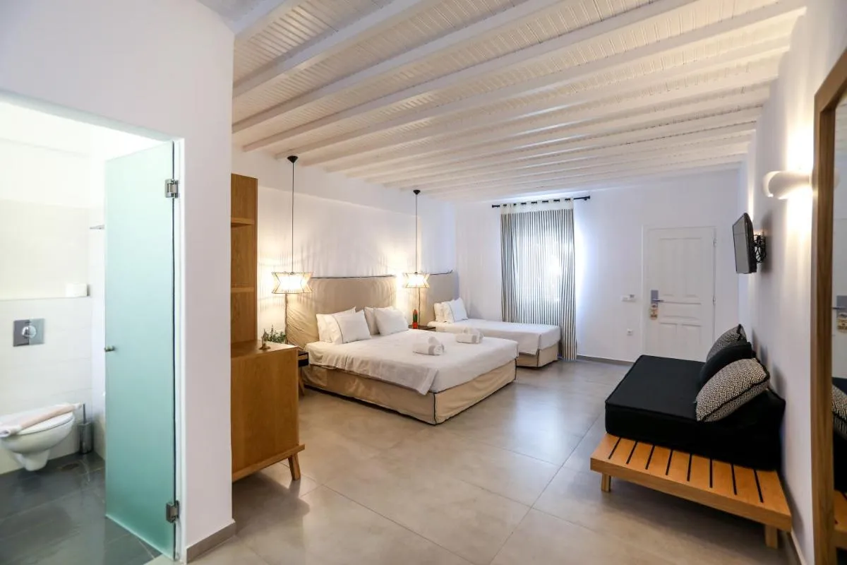 Image 1 of Petinaros Hotel