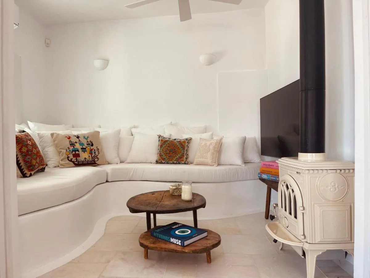Image 5 of ROMEO AND JULIO SUMMER HOUSE