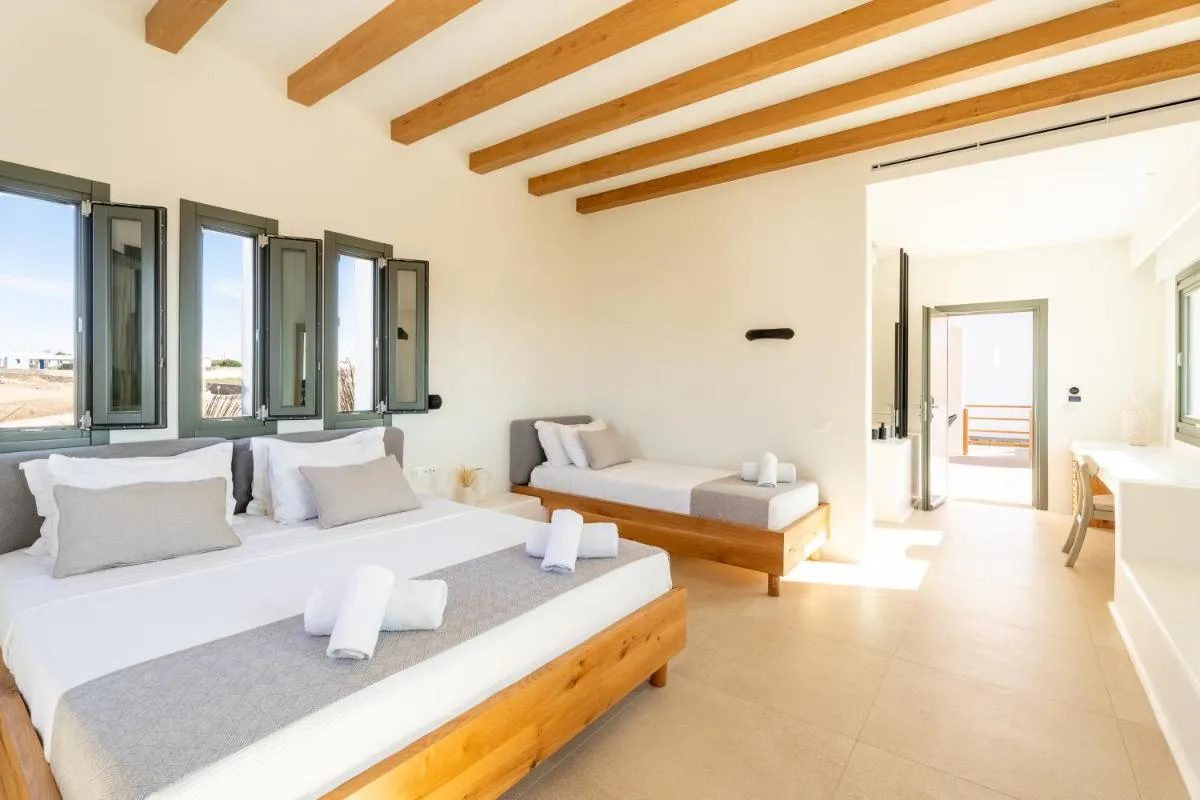 Image 1 of Regency Sunset Suites