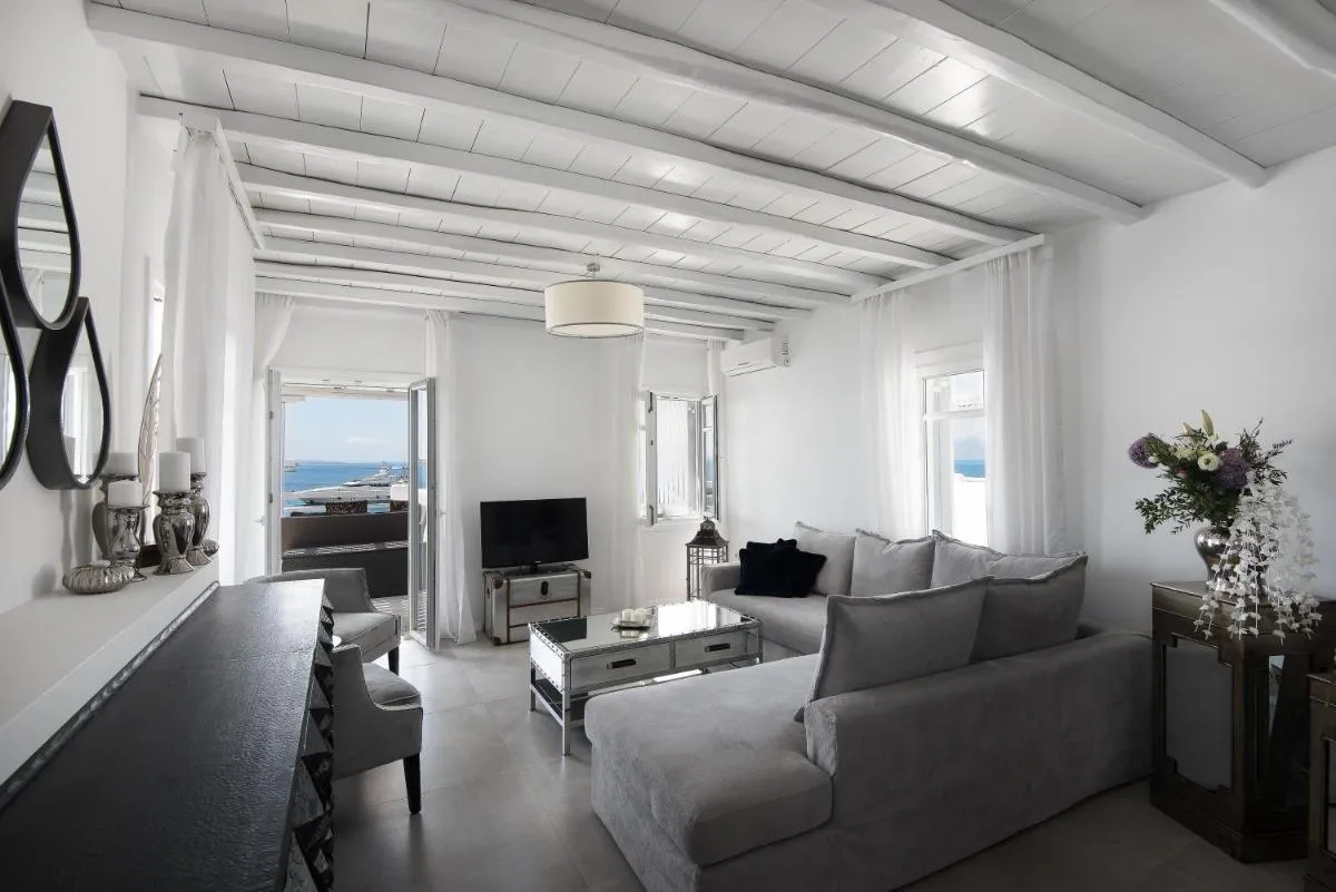 Image 4 of Riva Suites – Adults Only
