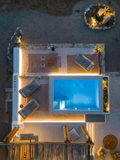 Image 3 of Saint L Heated Pool Sunset Villa- Three Bedrooms