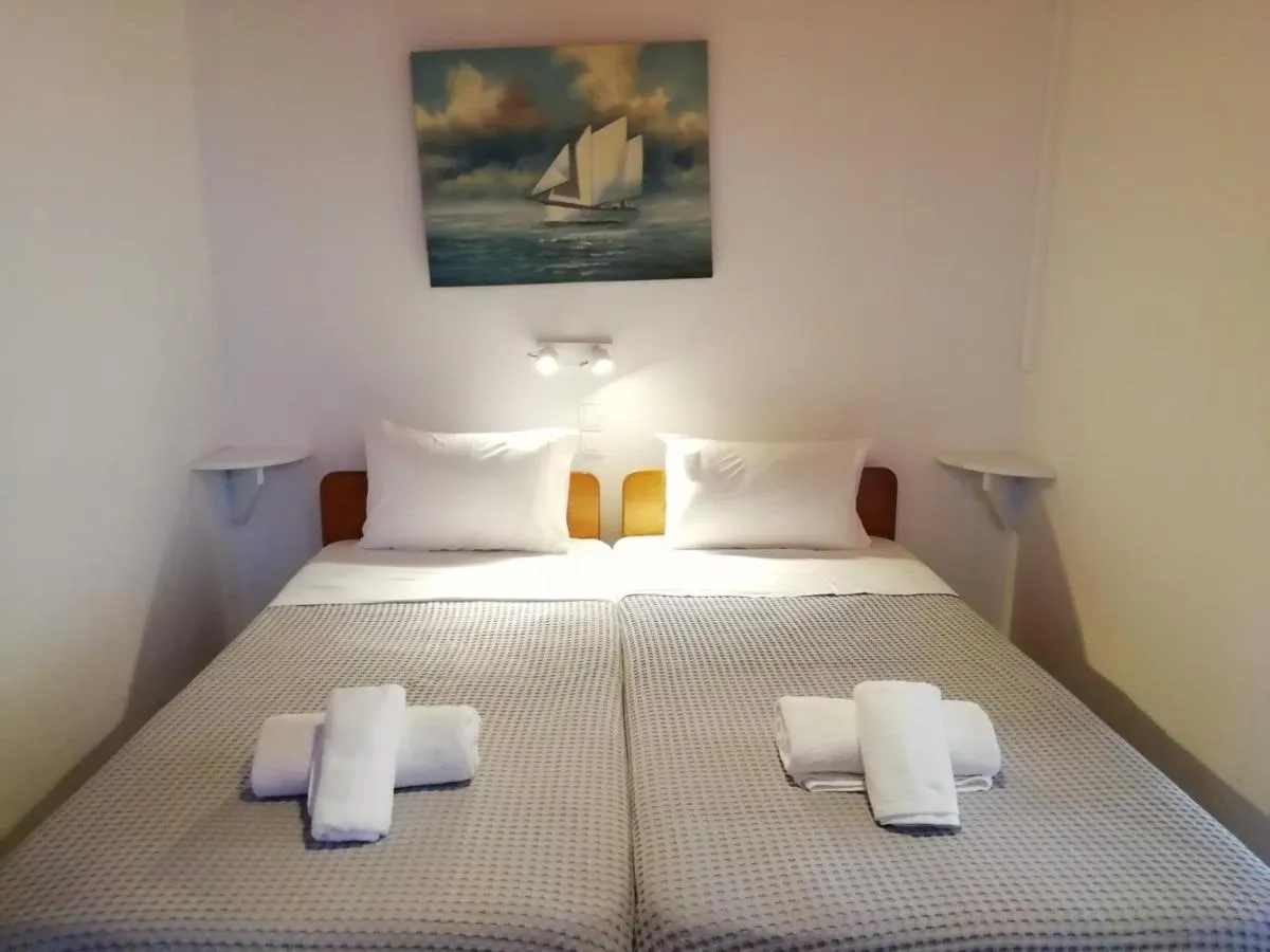Image 1 of Seatinview Lodges