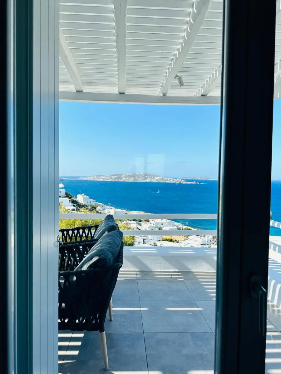 Image 3 of Seaview & Jacuzzi summer residence
