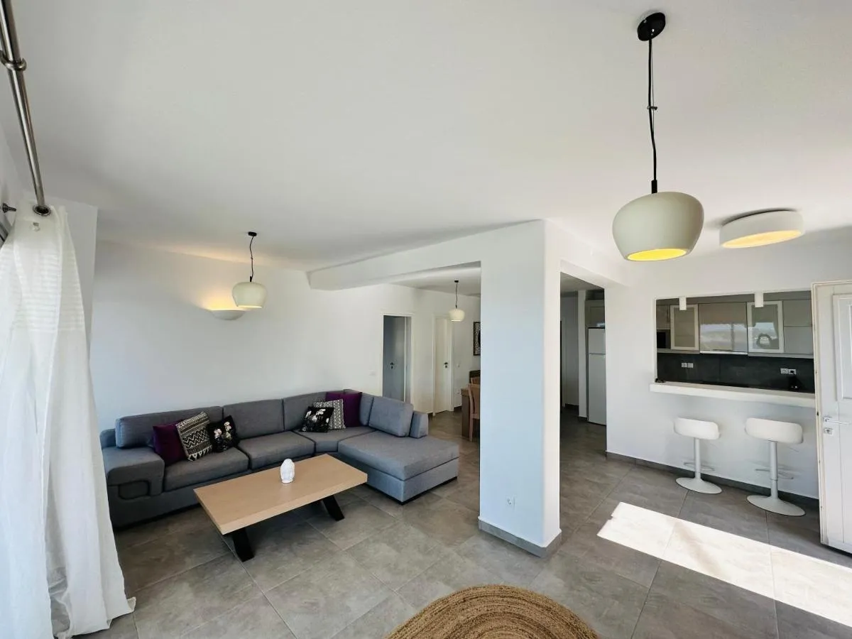Image 1 of Seaview & Jacuzzi summer residence