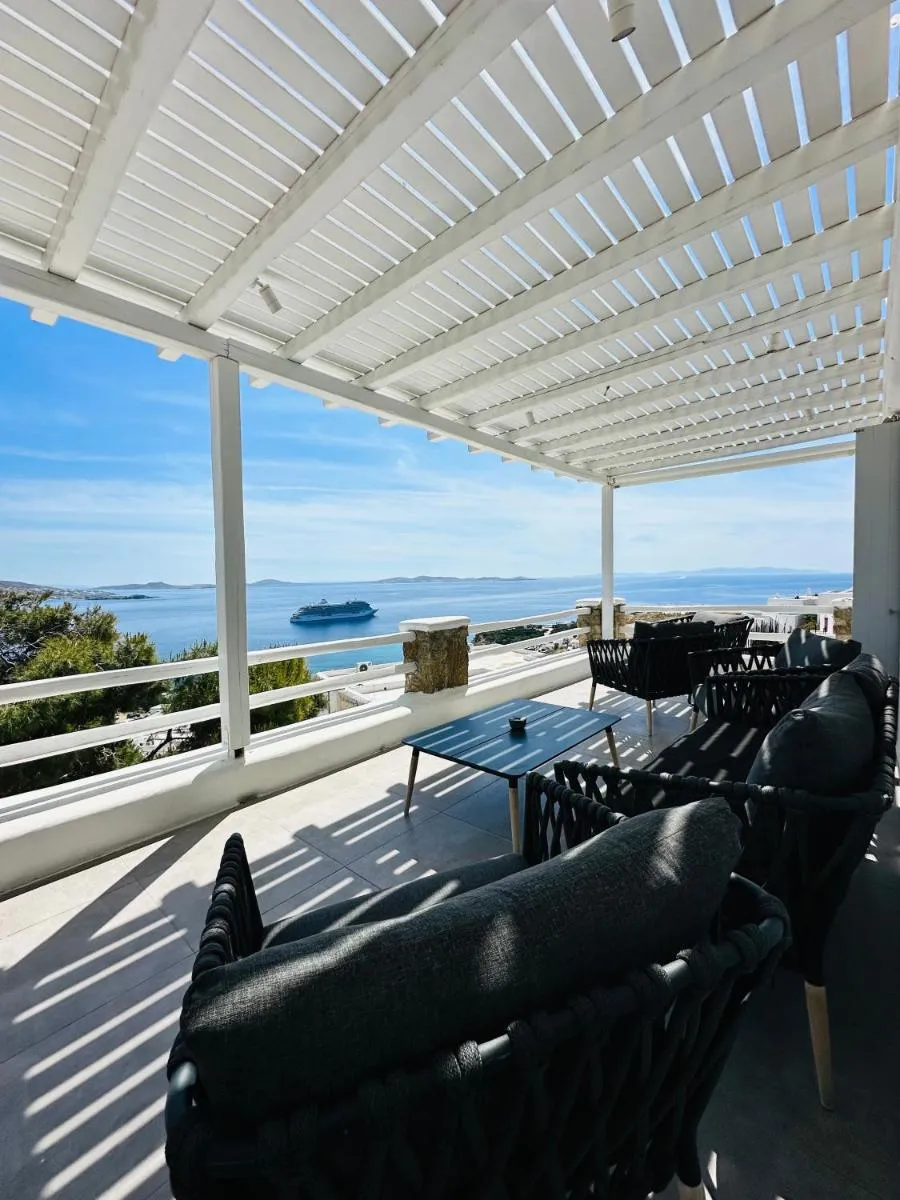 Image 5 of Seaview & Jacuzzi summer residence