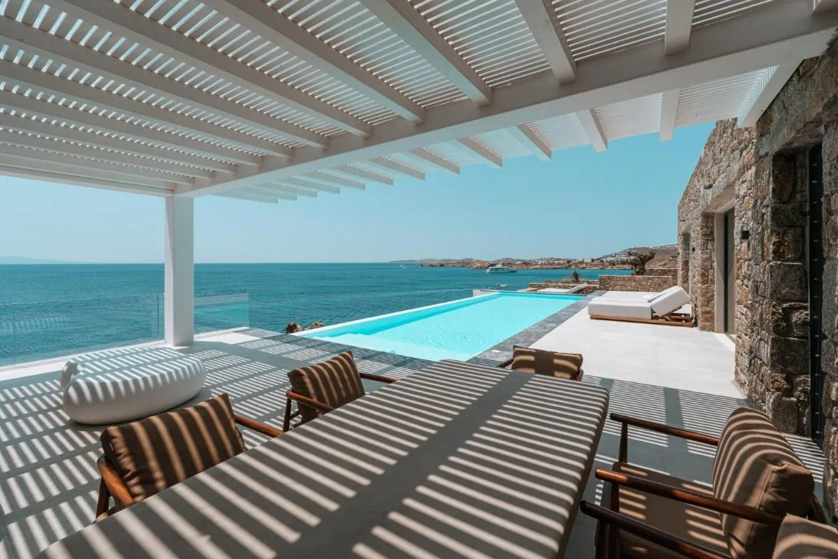 Image 3 of Splendid Mykonos Waterfront Villa