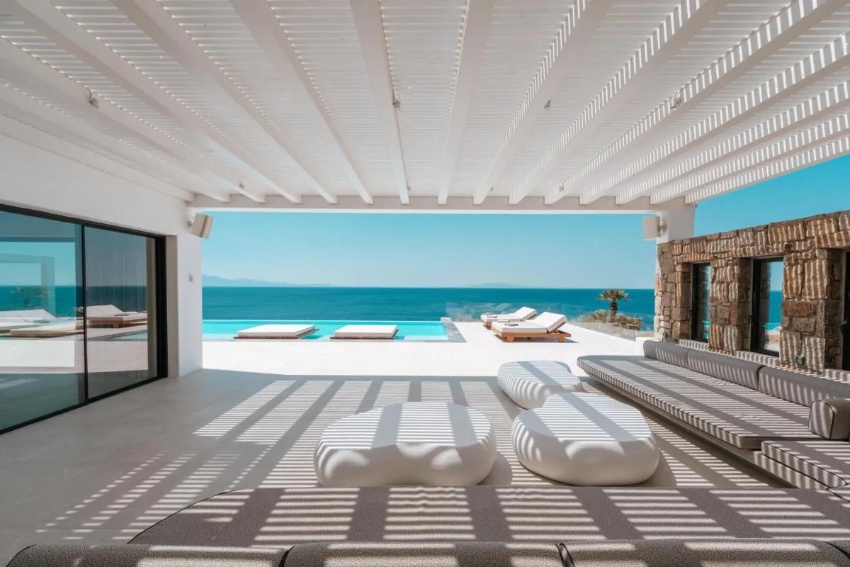 Image 1 of Splendid Mykonos Waterfront Villa