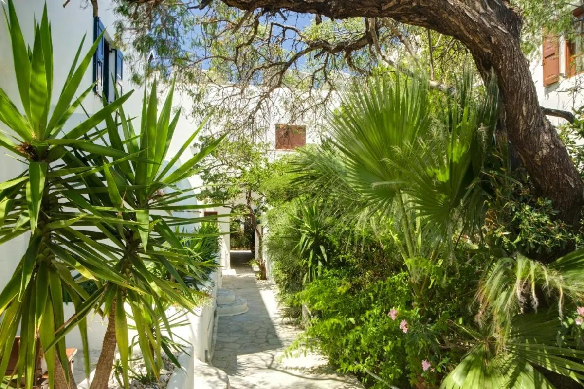 Image 1 of Studios & Suites Rania