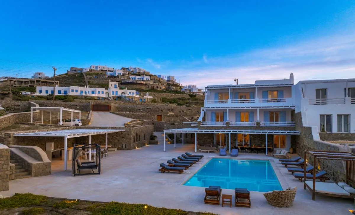 Image 3 of VILLA MAJESTIC CIEL Private beach