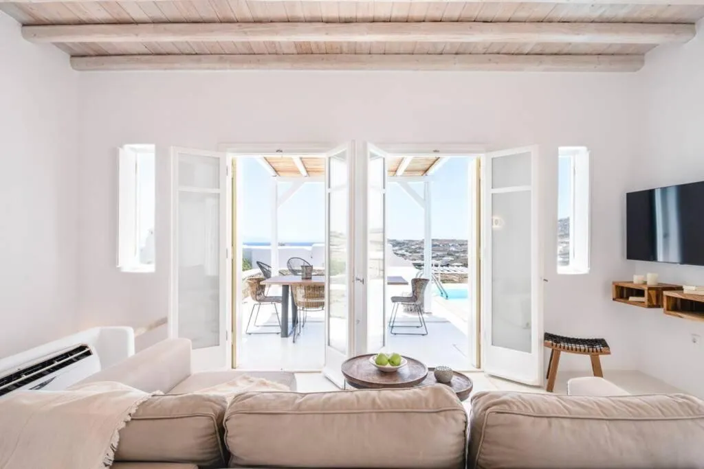 Image 5 of Villa Aegean Blue by LLB Villas – Beach in 500m.