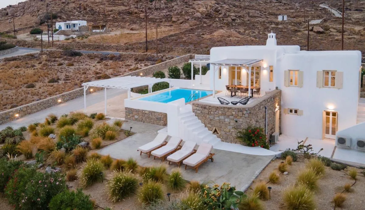 Image 3 of Villa Aegean Blue by LLB Villas – Beach in 500m.