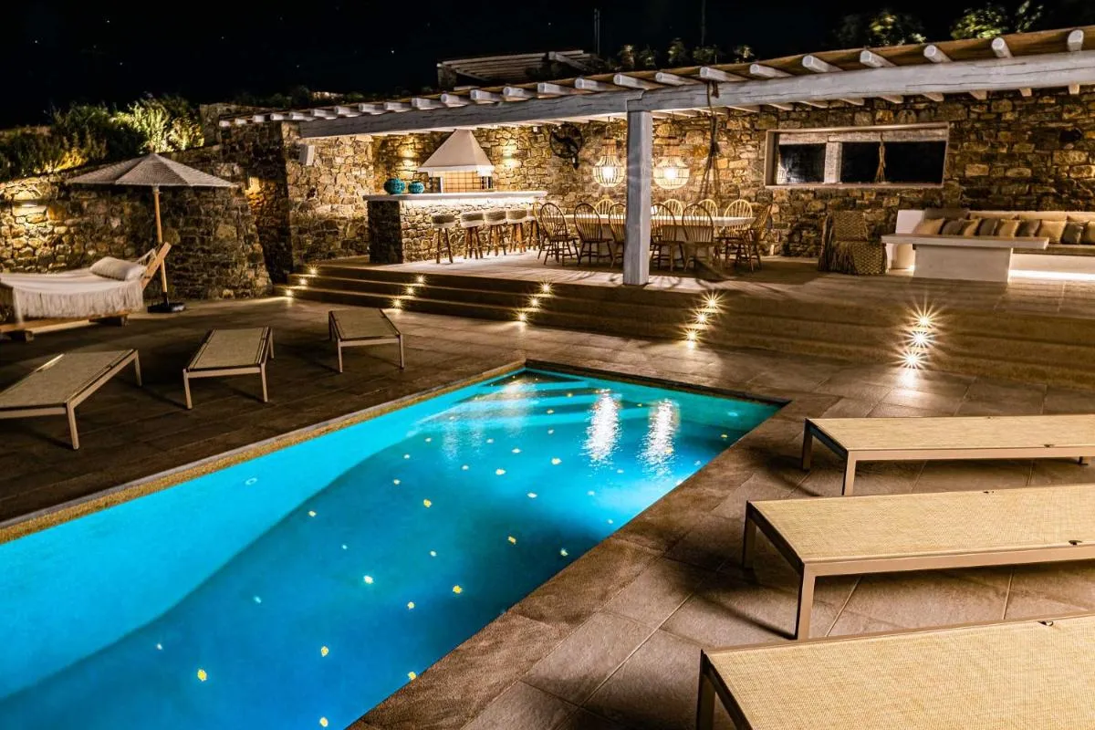 Image 2 of Villa Iakinthos by Mykonian Kazarte