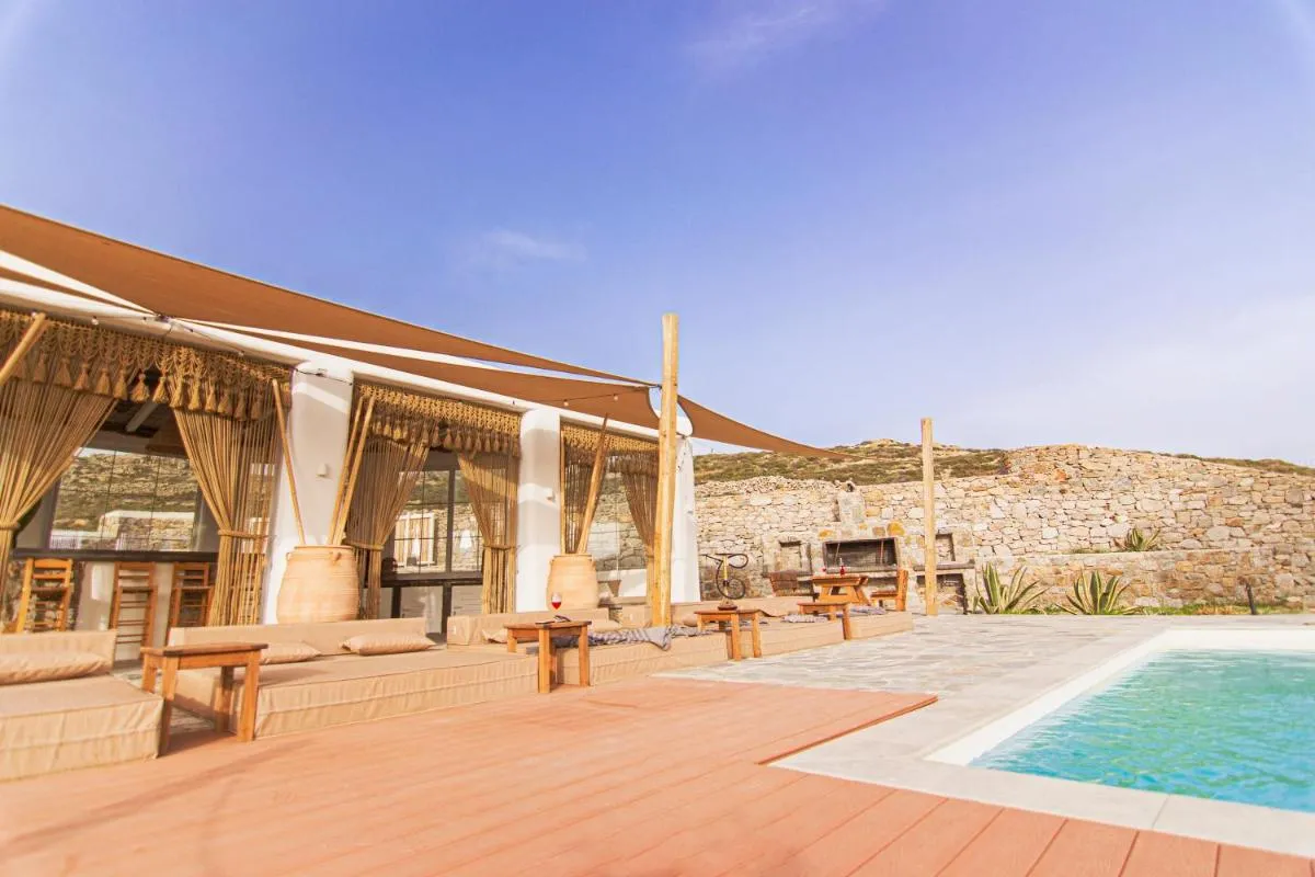 Image 3 of Villa Poppy Mykonos