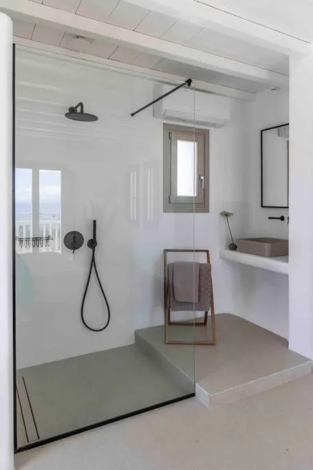 Image 3 of Villa Stephanie with heated pool, by Red Windmill Villas