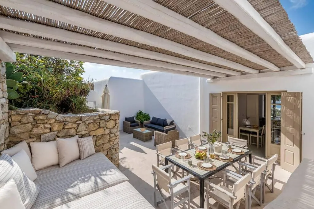 Image 6 of Villa Thalia – 4 BDRM – Mykonos Town in 200m – MG Villas