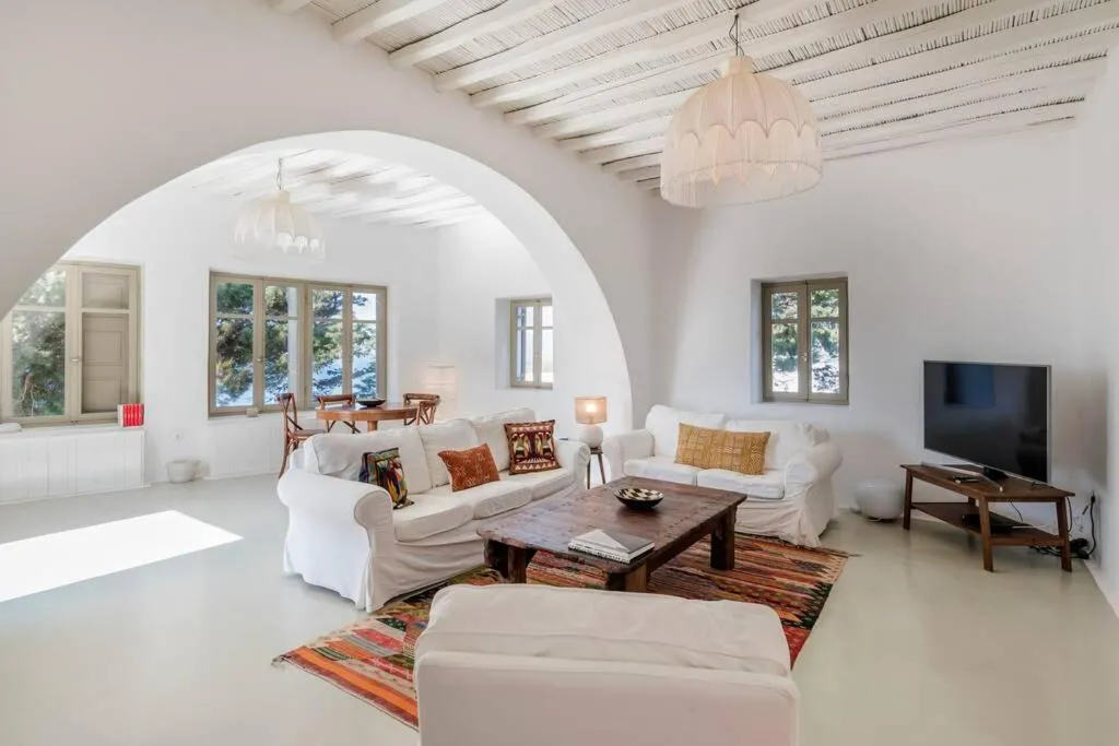 Image 5 of Villa Thalia – 4 BDRM – Mykonos Town in 200m – MG Villas