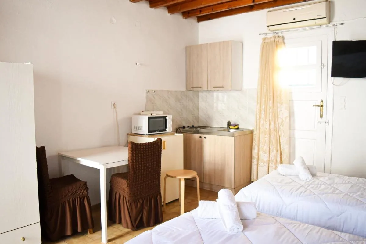 Image 3 of Xeni’s Home at Mykonos Center