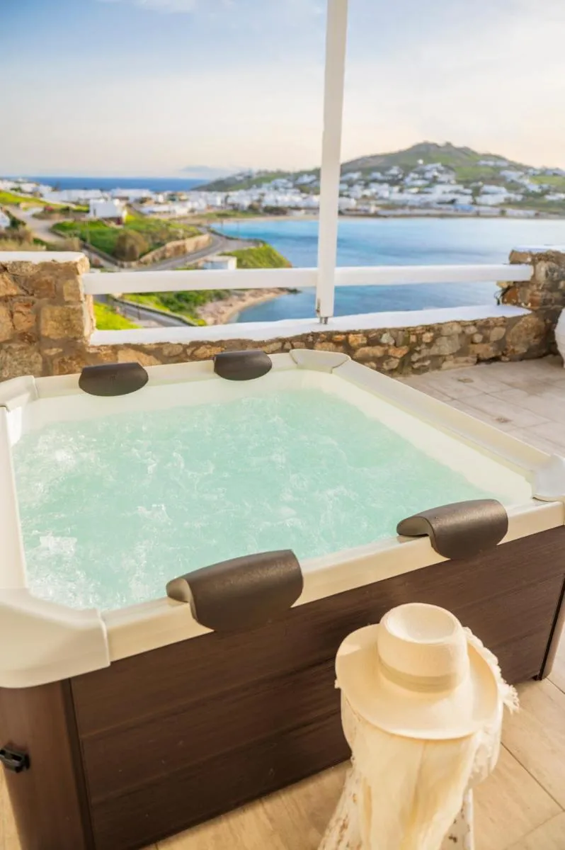 Image 3 of sunlight ornos suites, private hot tub